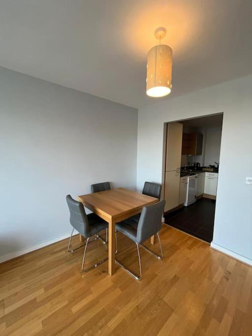Cozy One Bedroom In Grand Canal Apartamento