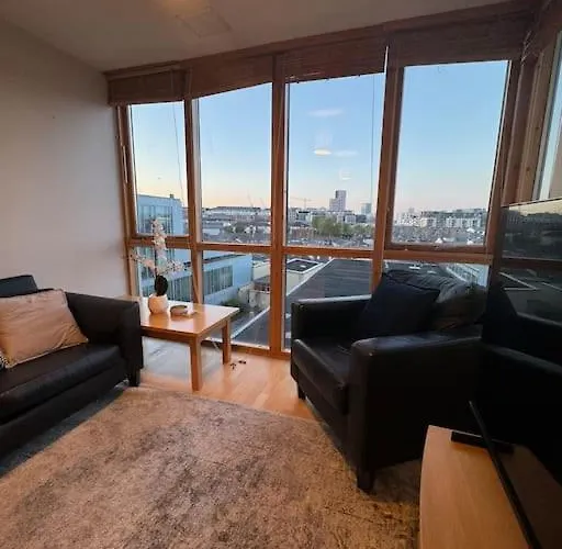 Cozy One Bedroom Apartment In Grand Canal